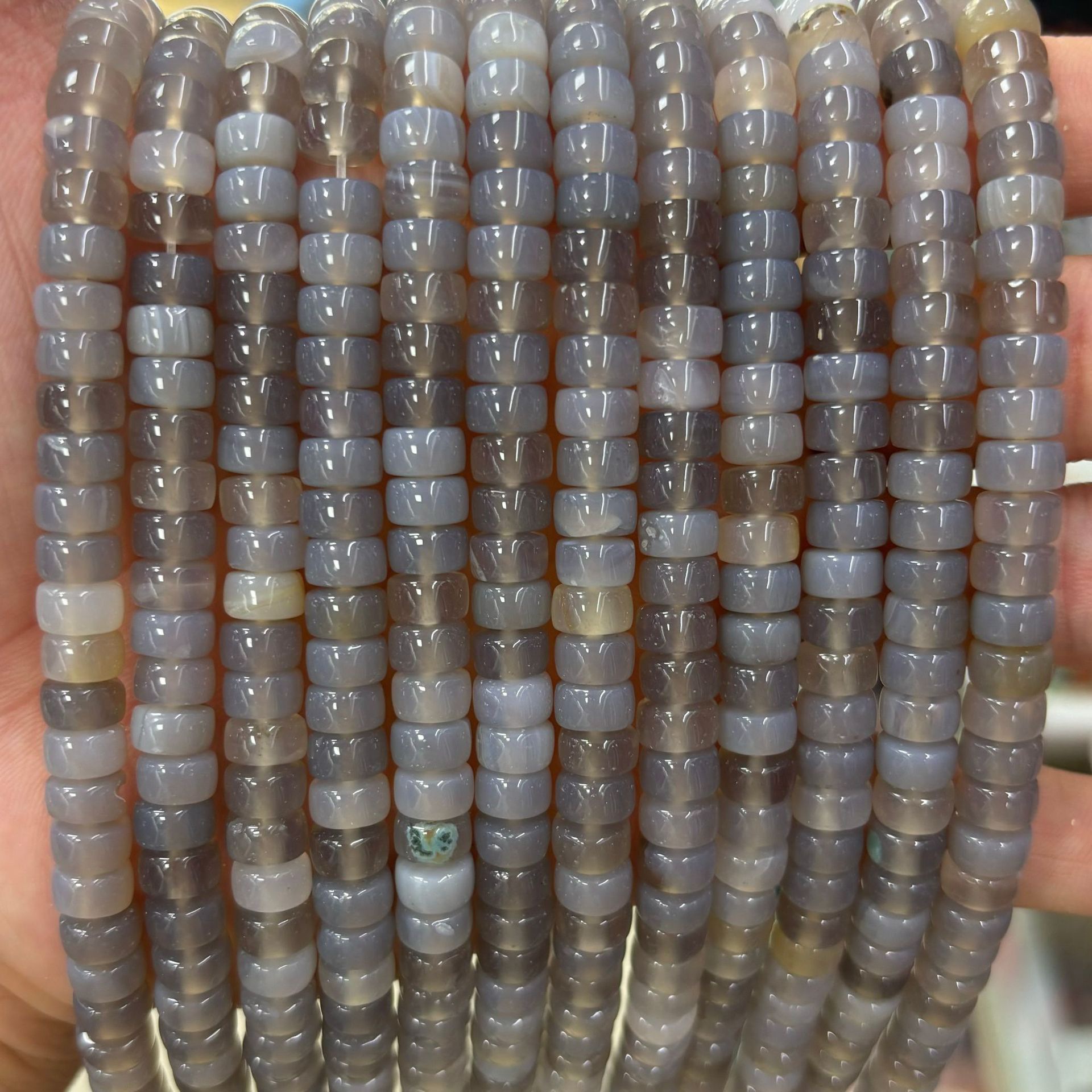 6:Gray agate