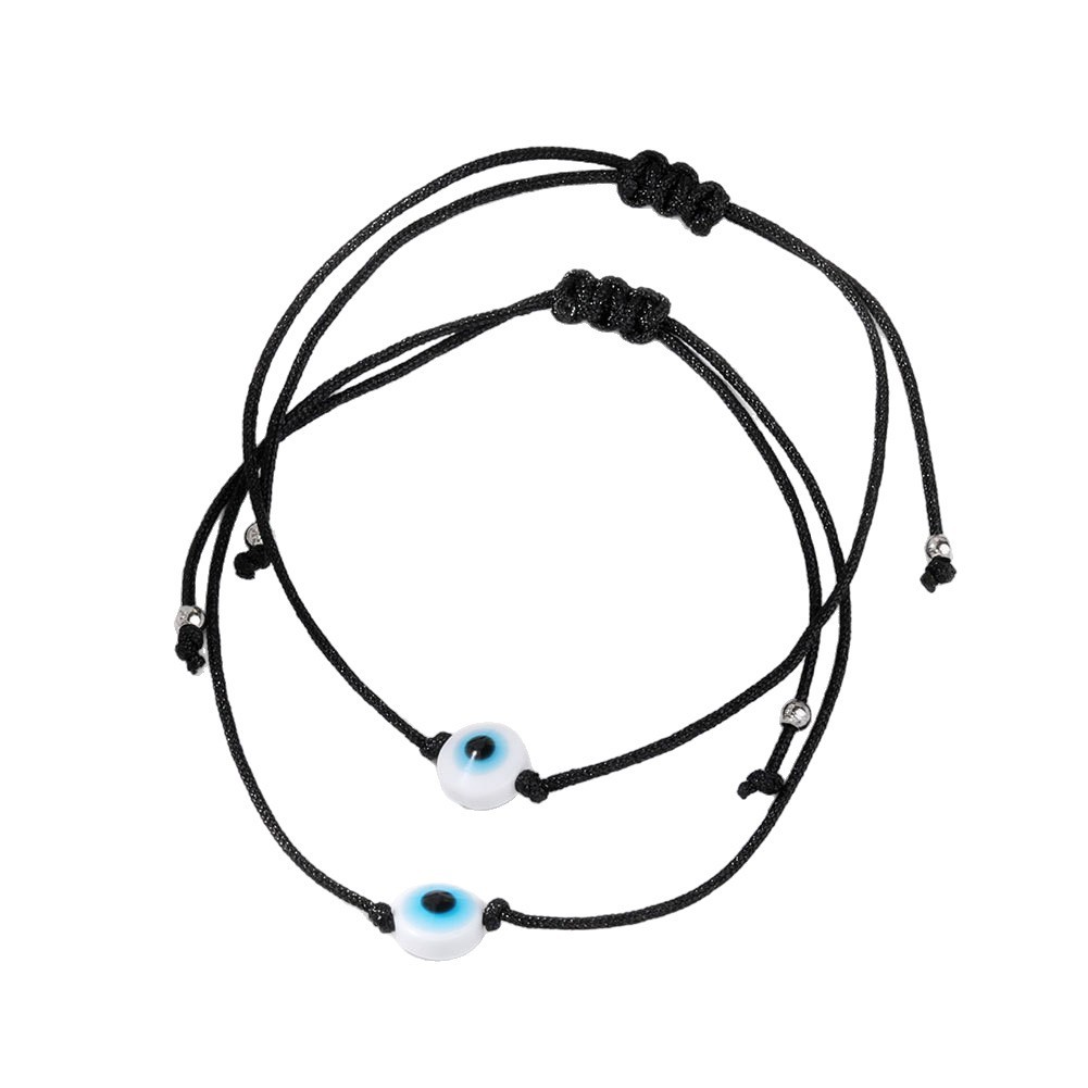3:Black + white beads