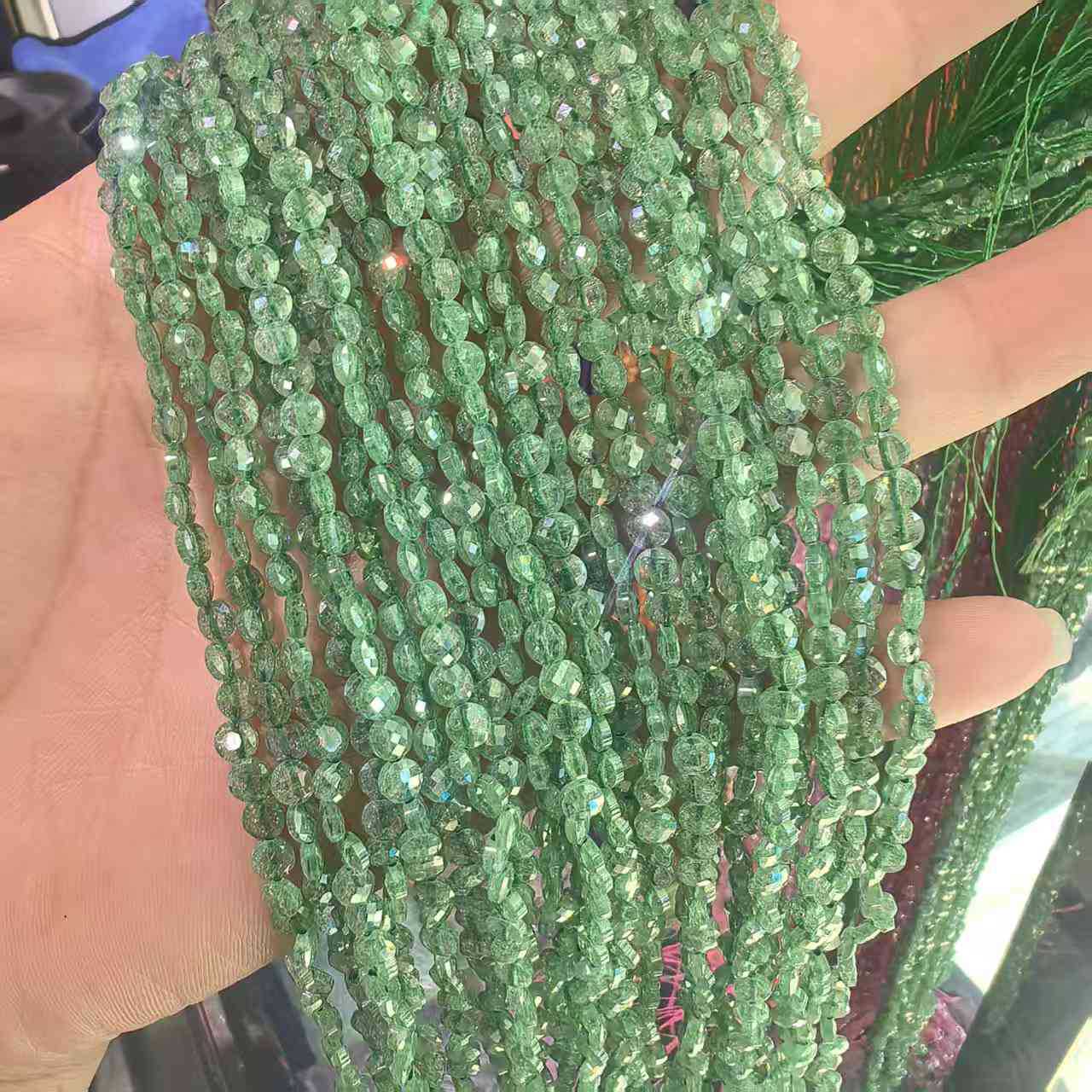 4:Emerald green