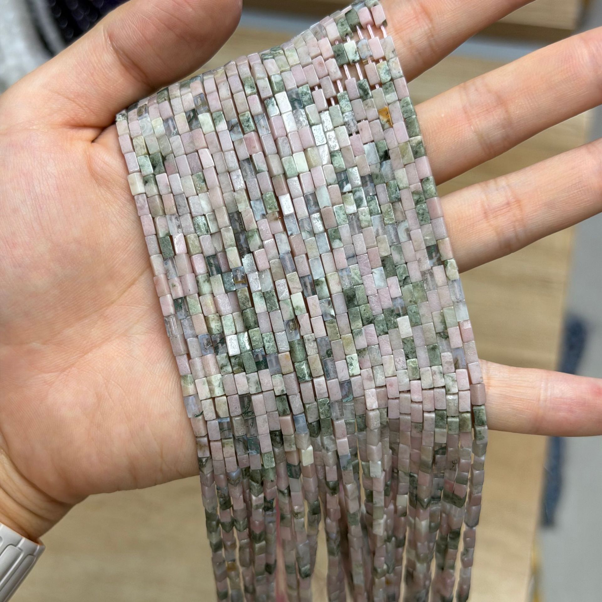 pink green stone 2x4mm