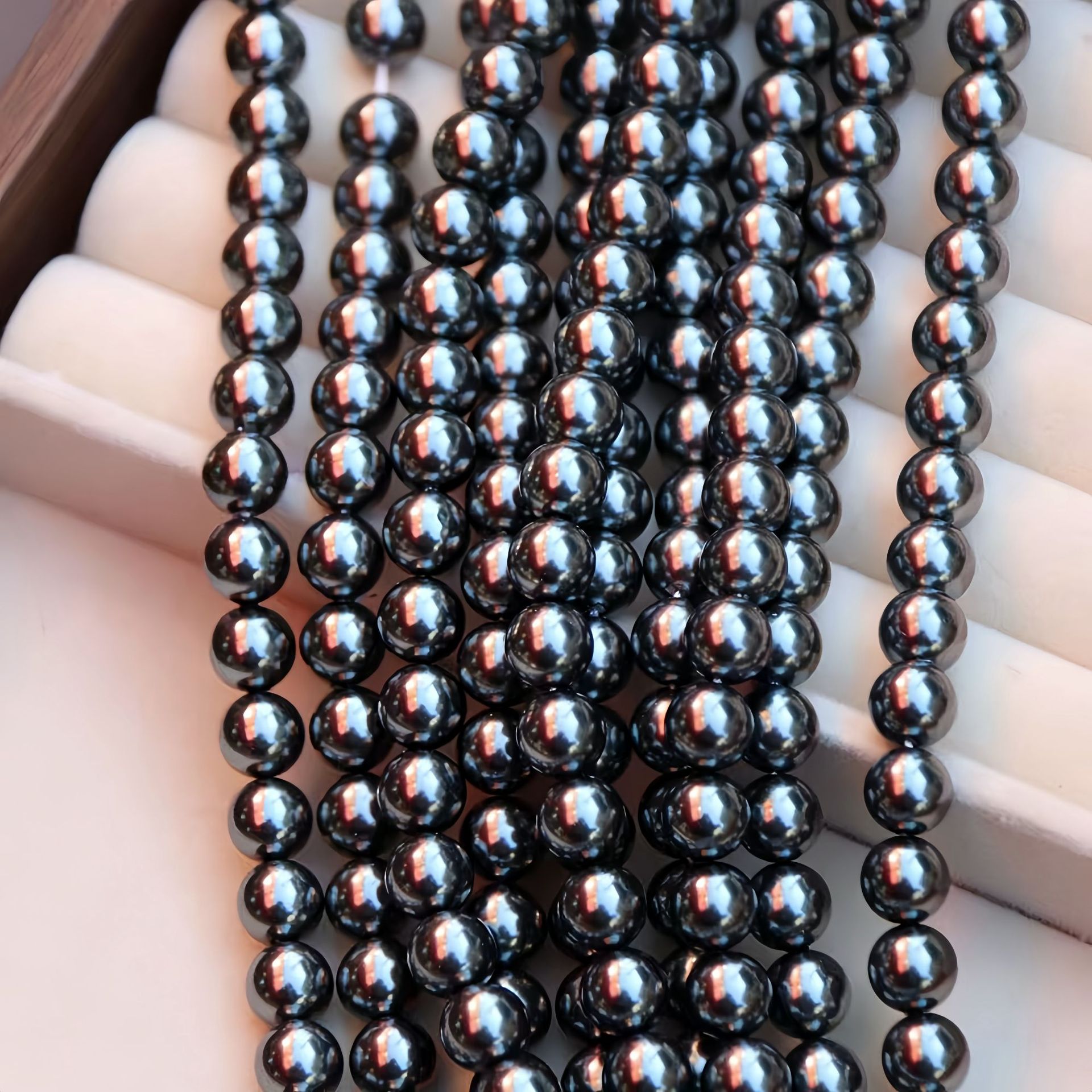 7:Shijia imitation shell beads piano black