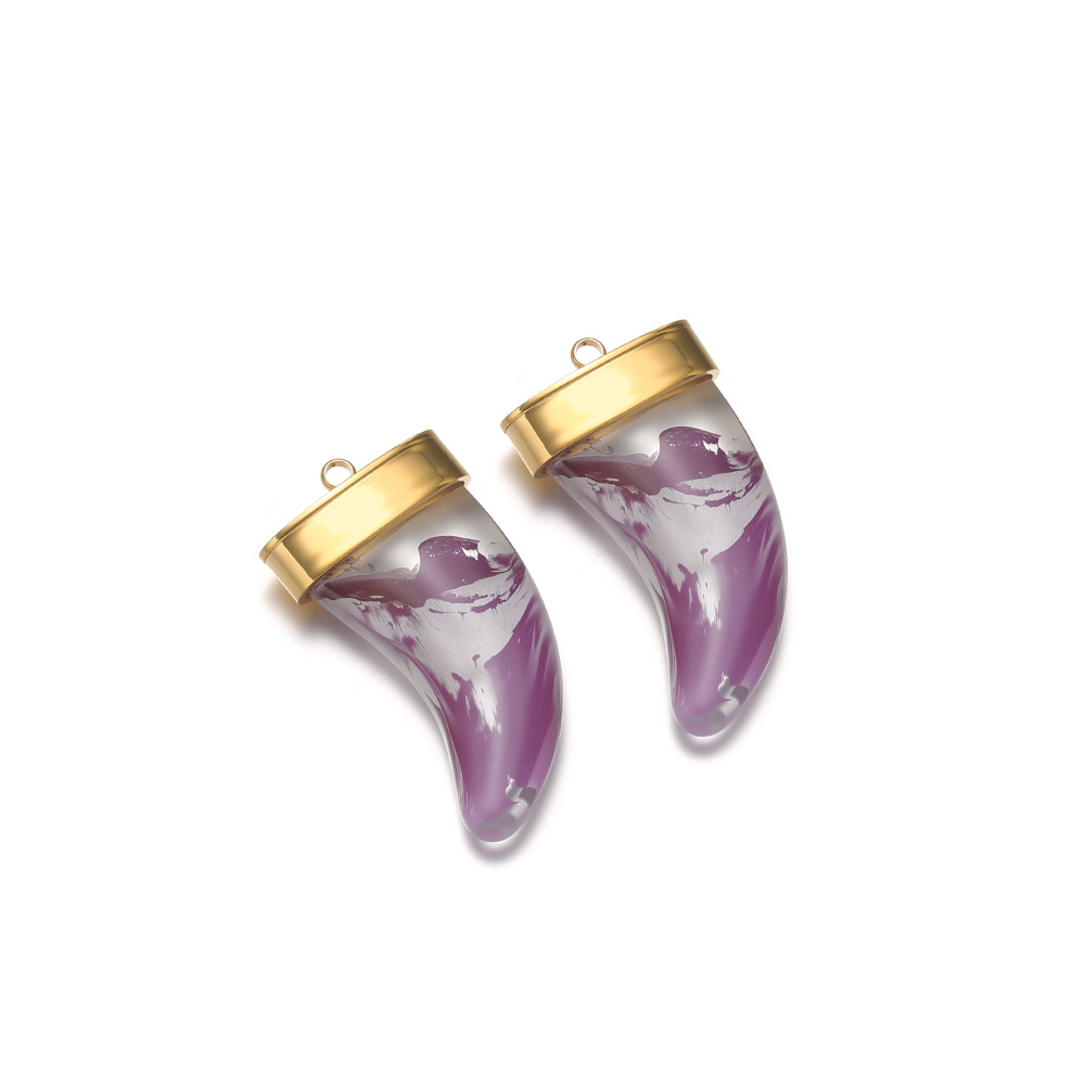 8:Purple white