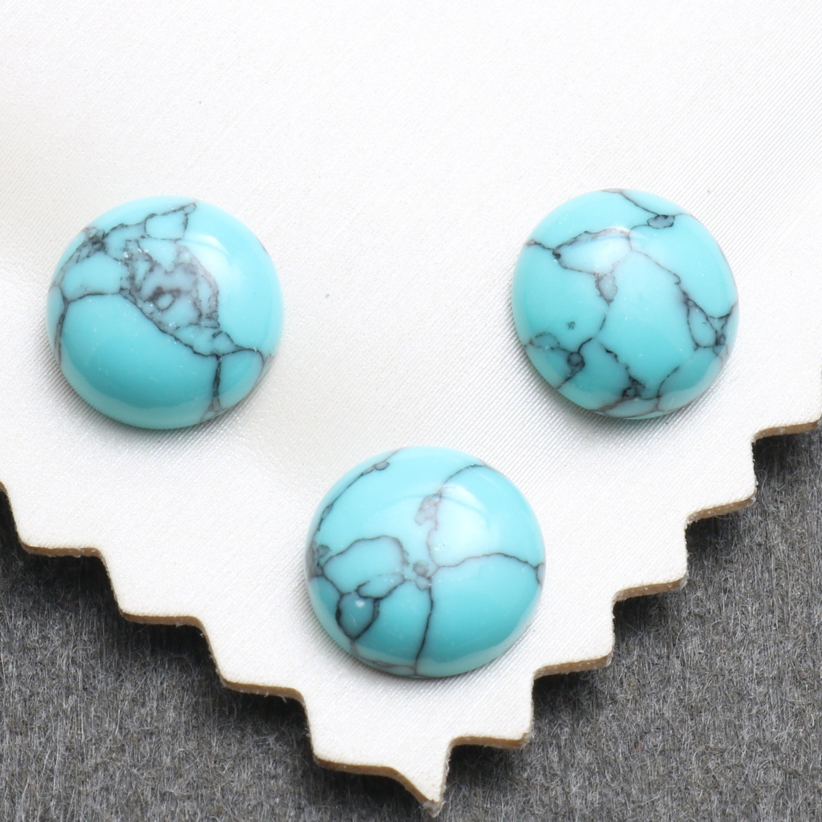 Light blue turquoise 16mm