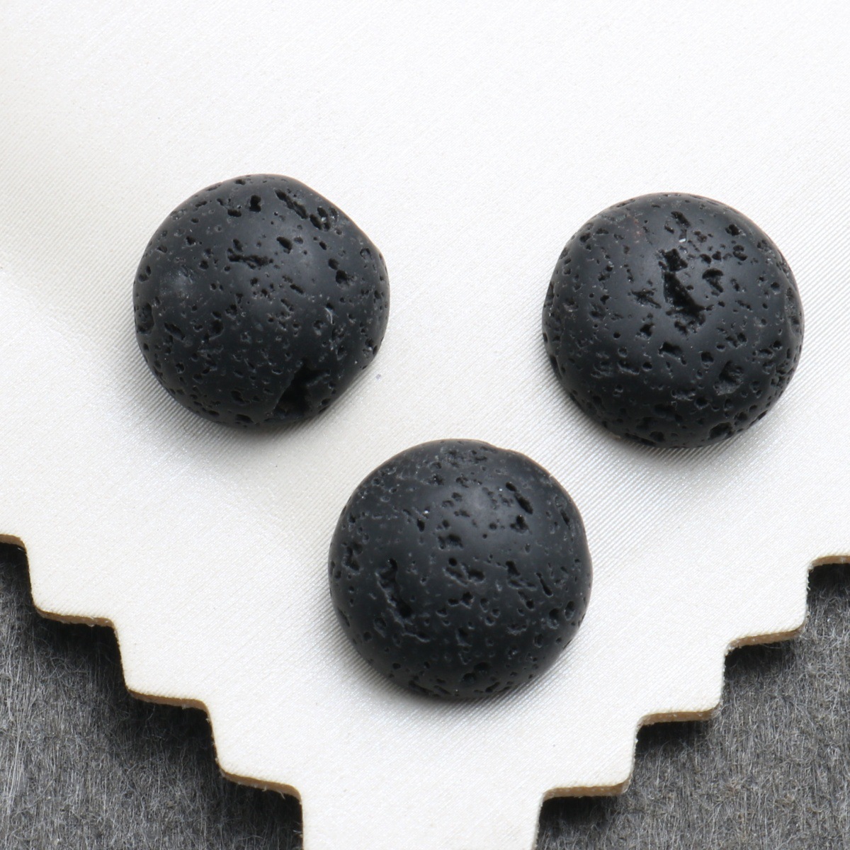 Volcanic rock 18mm