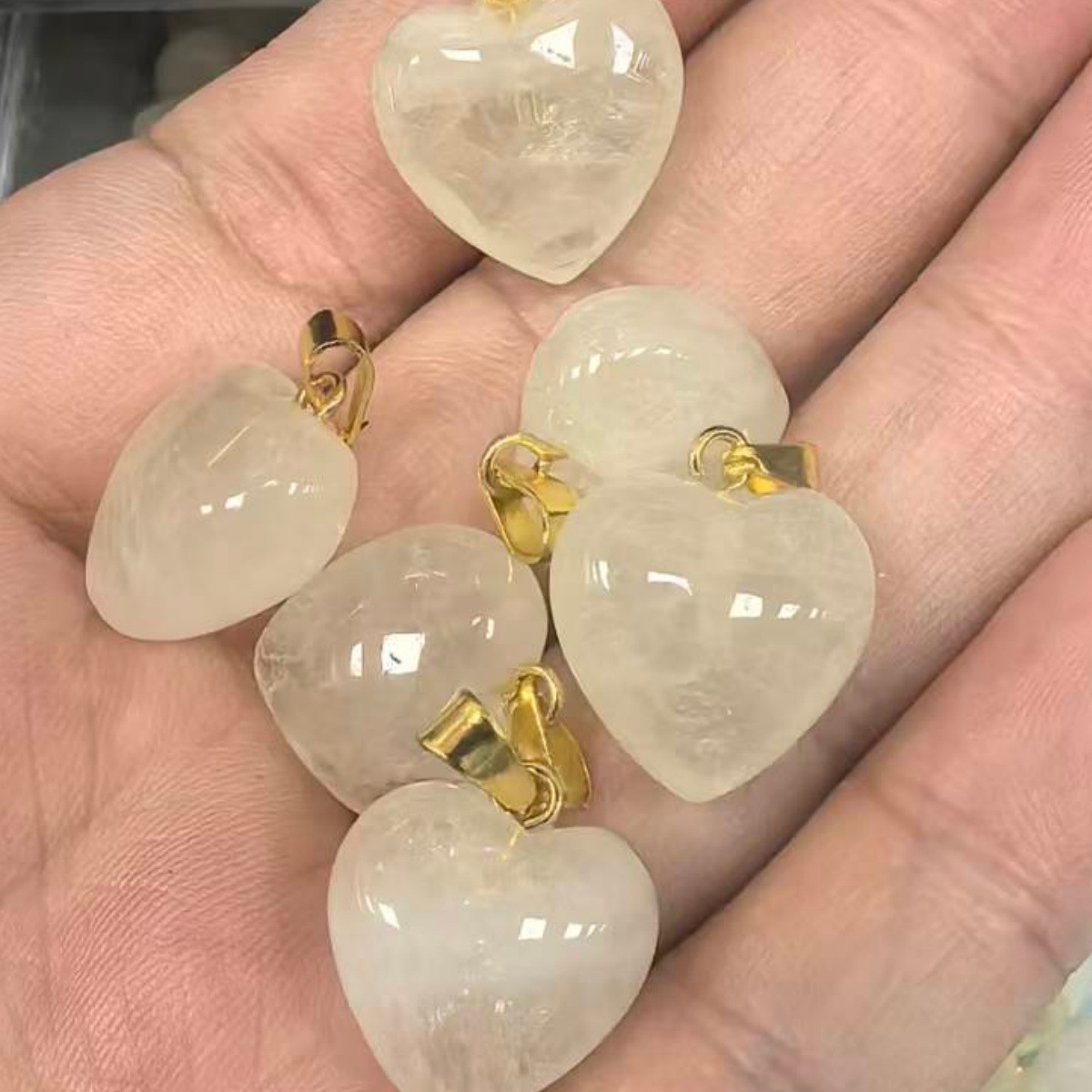 11:Yellow crystal (gold color)