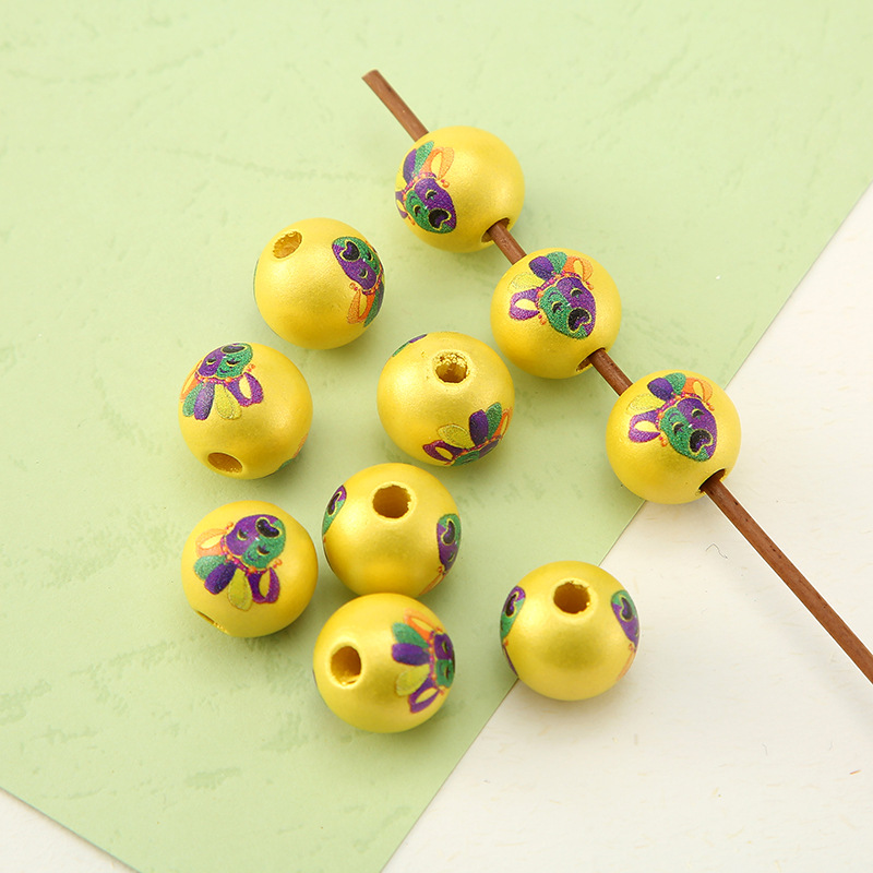 1:Golden Bead Mask
