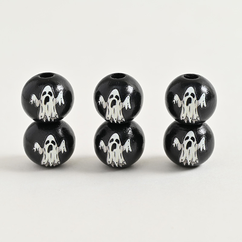 Black background ghost 16mm