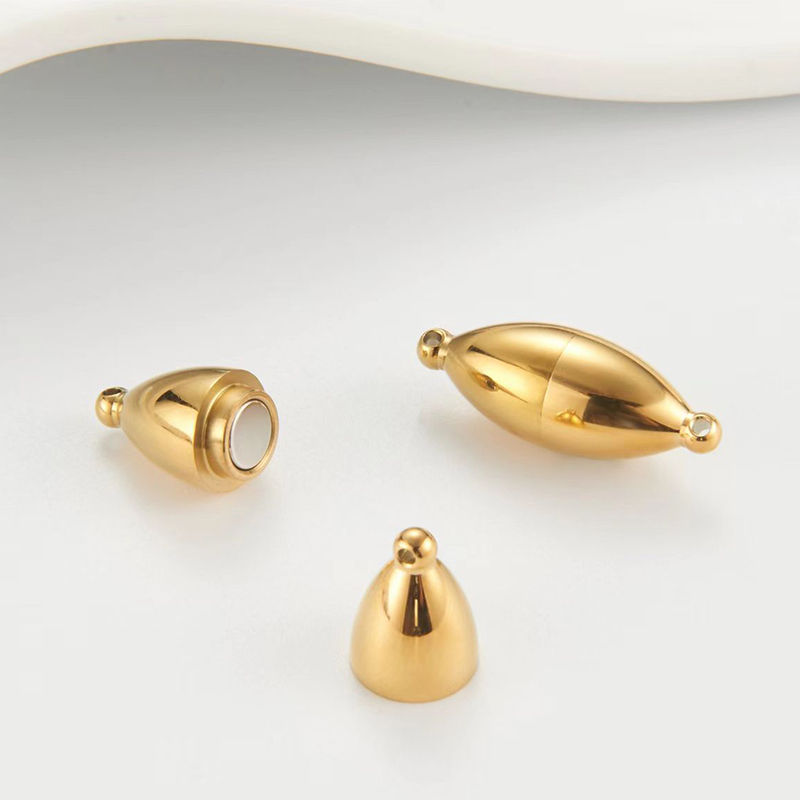 7:Gold one-piece olive buckle