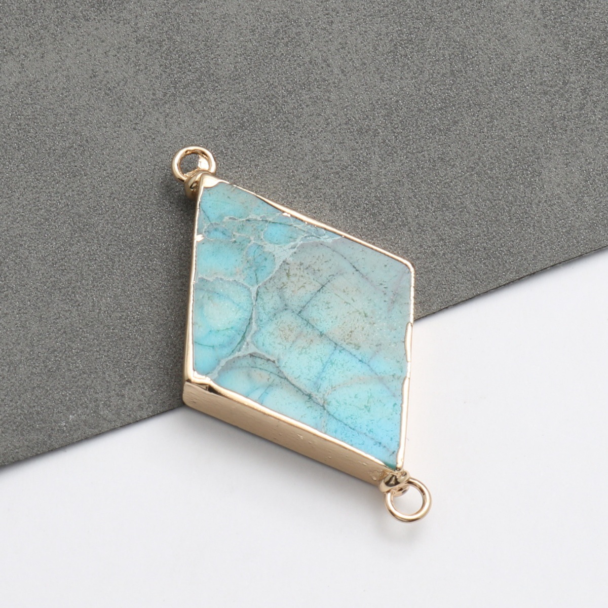 5:light blue