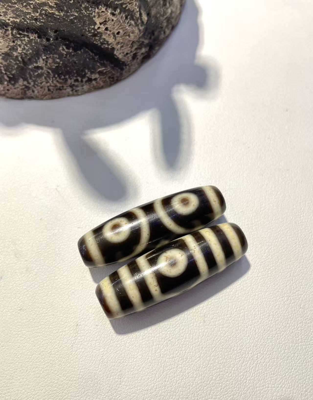 Three Eyes 12x38mm