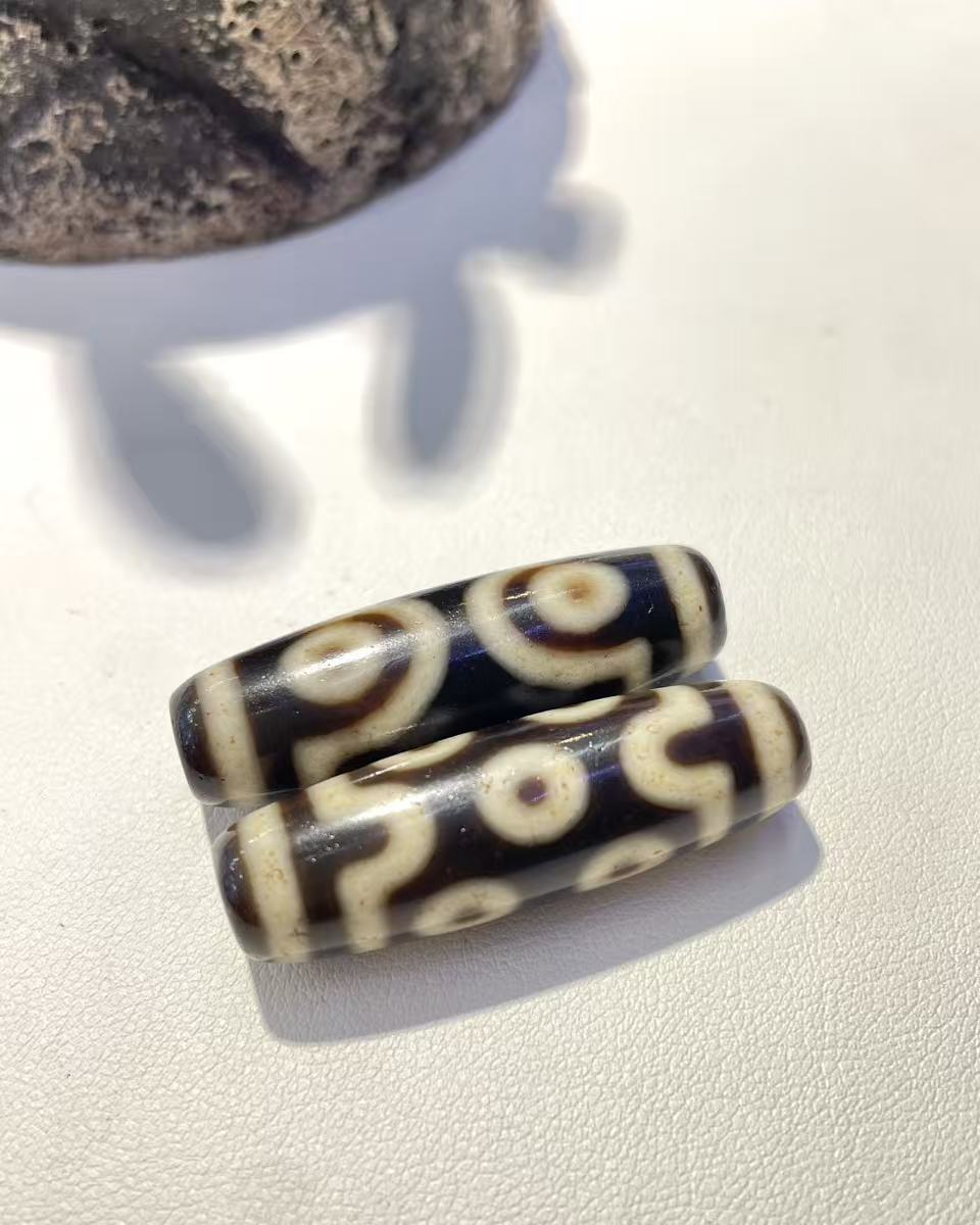 Seven Eyes 12x38mm