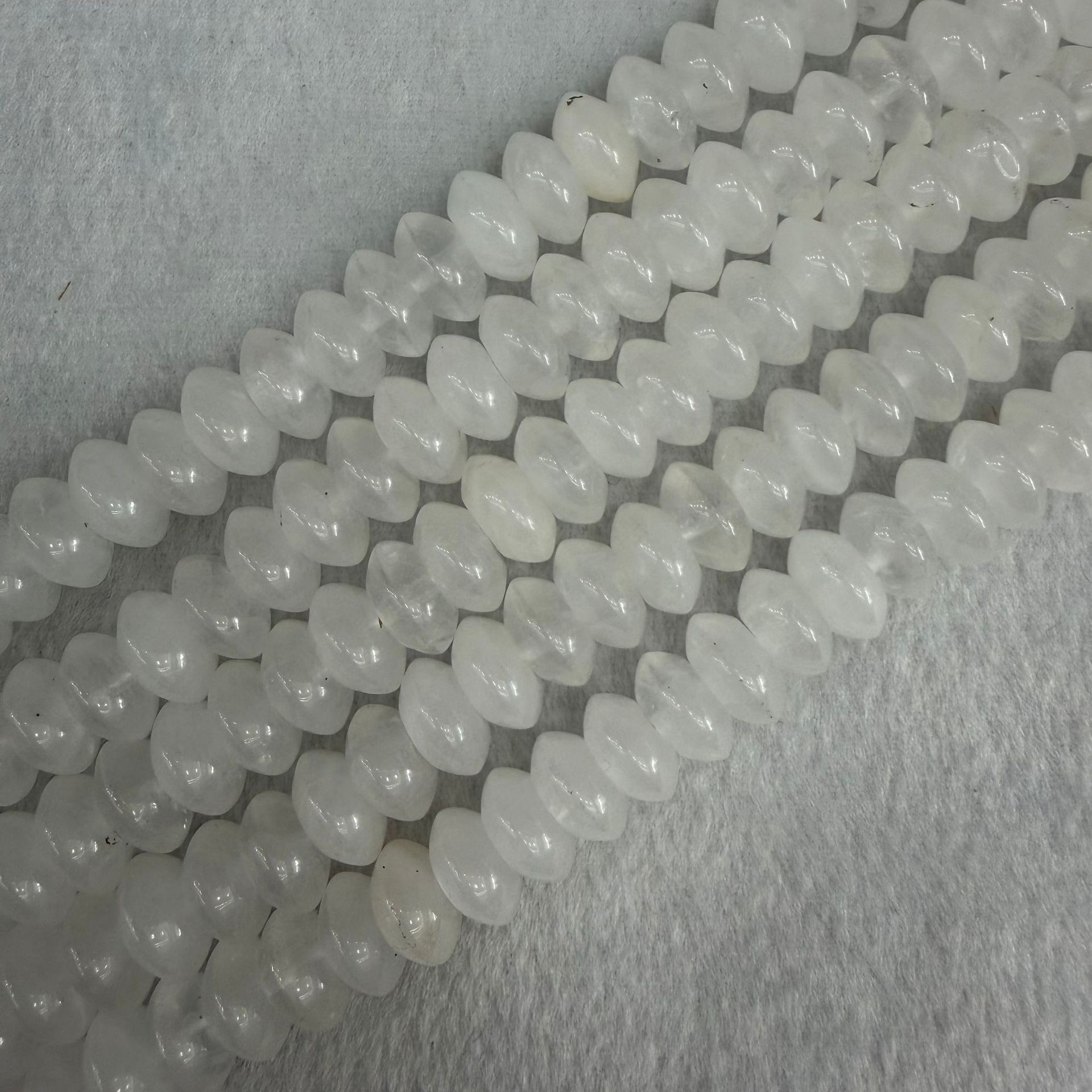 White crystal 6x12mm