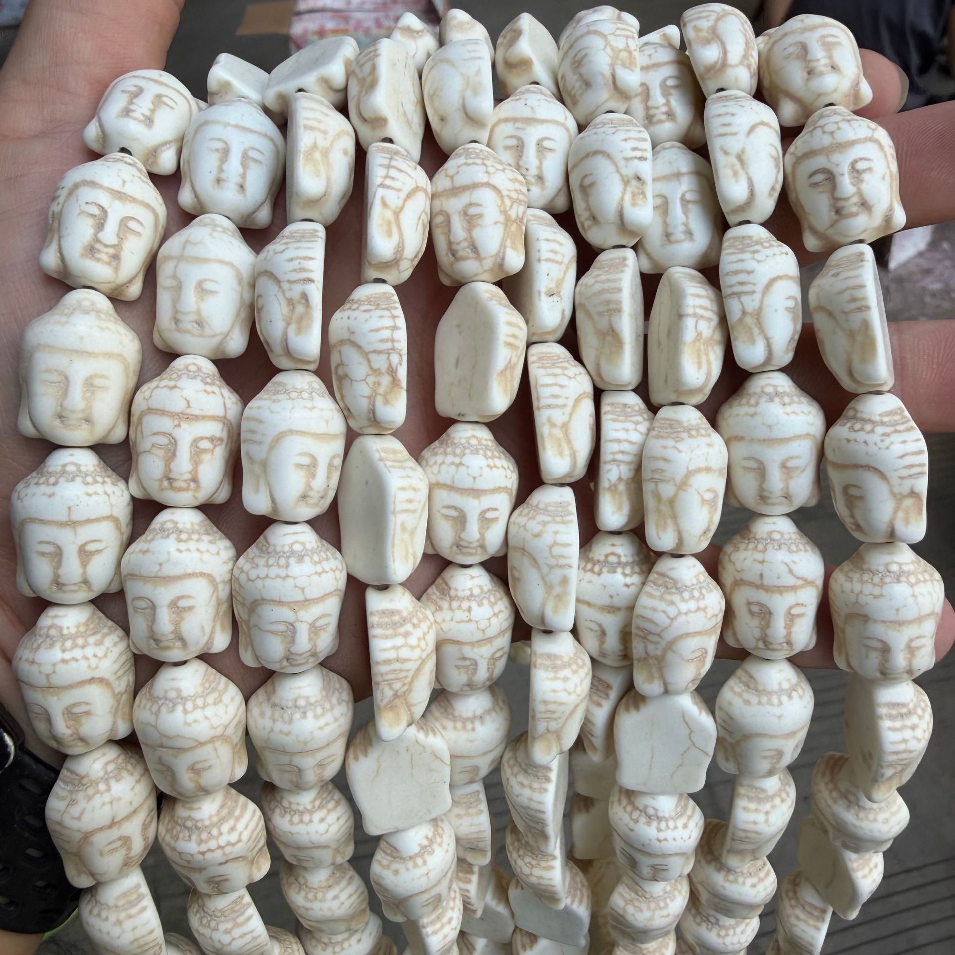 15x20mm Buddha head 37cm