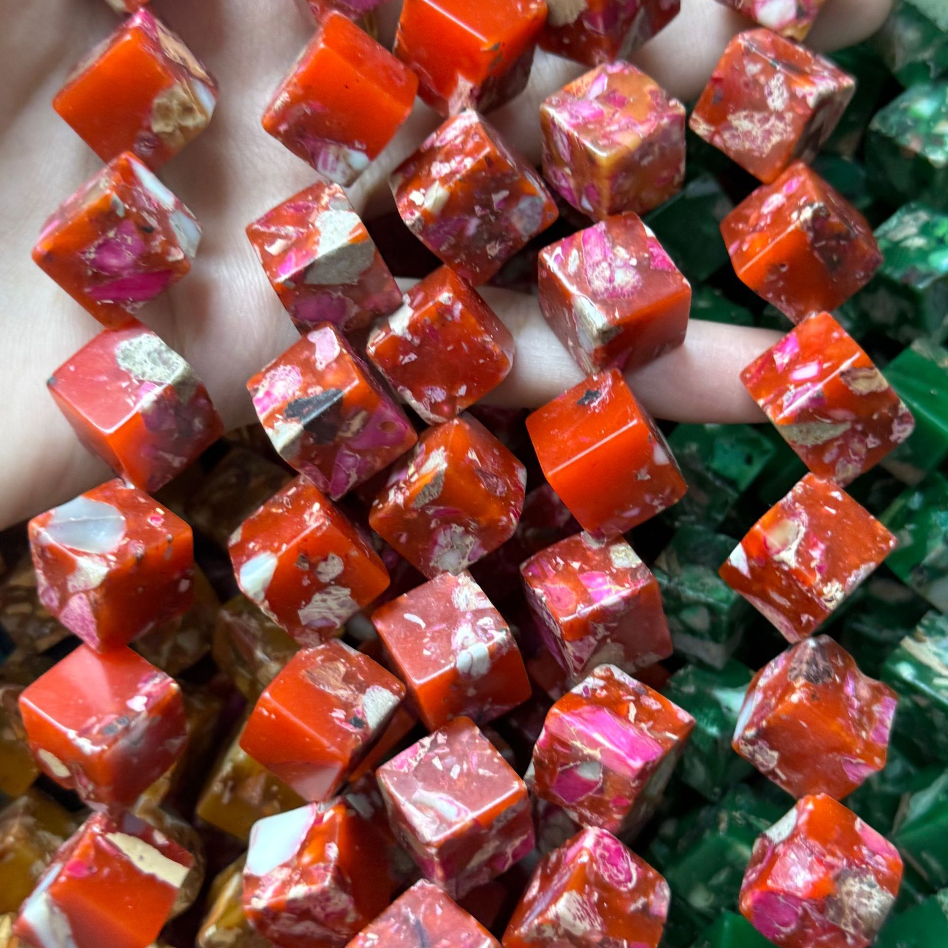 Red Emperor Stone 16mm/strip/11pcs