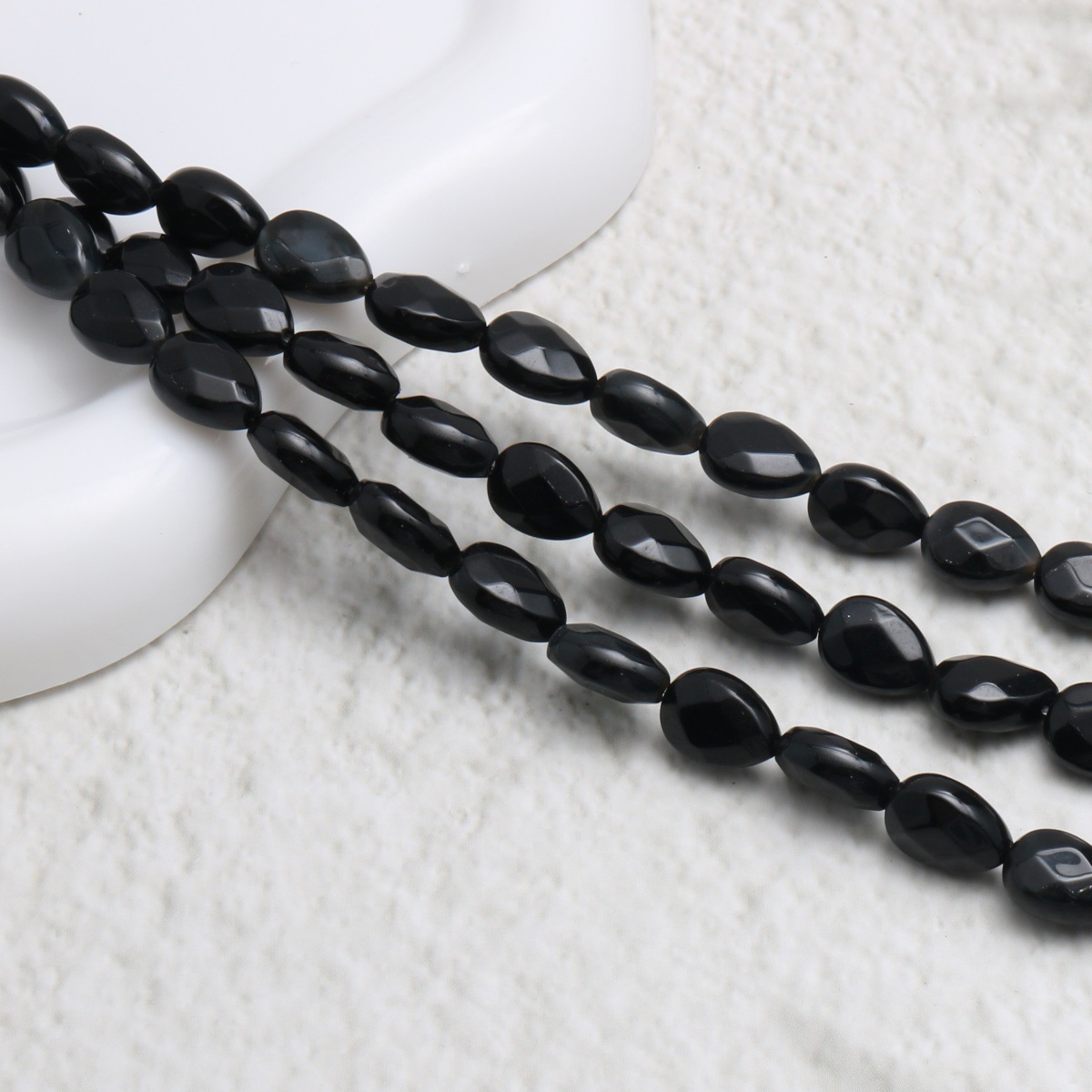Black Stone 8*11*5mm/16pcs