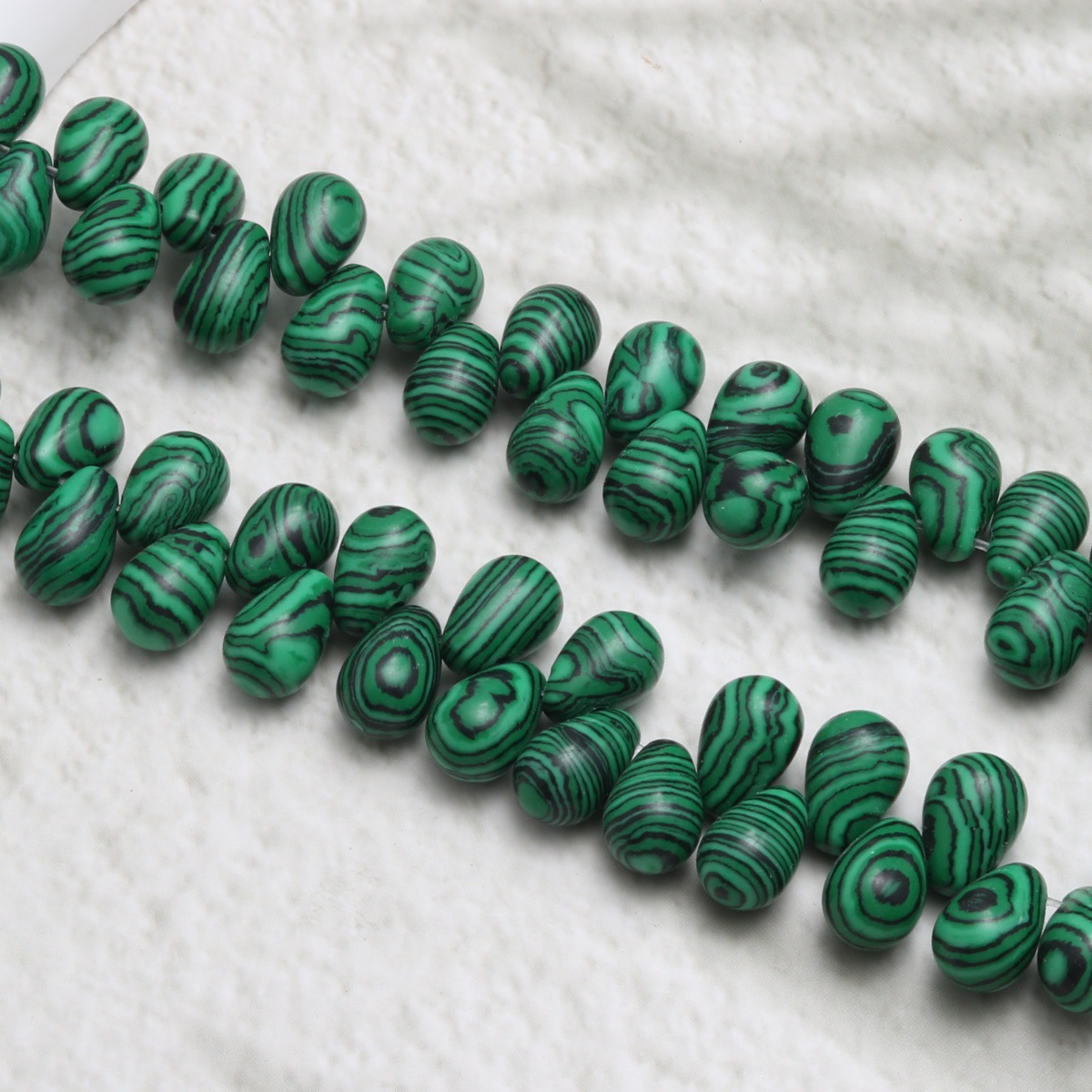 synthetic malachite 8*12mm/38pcs