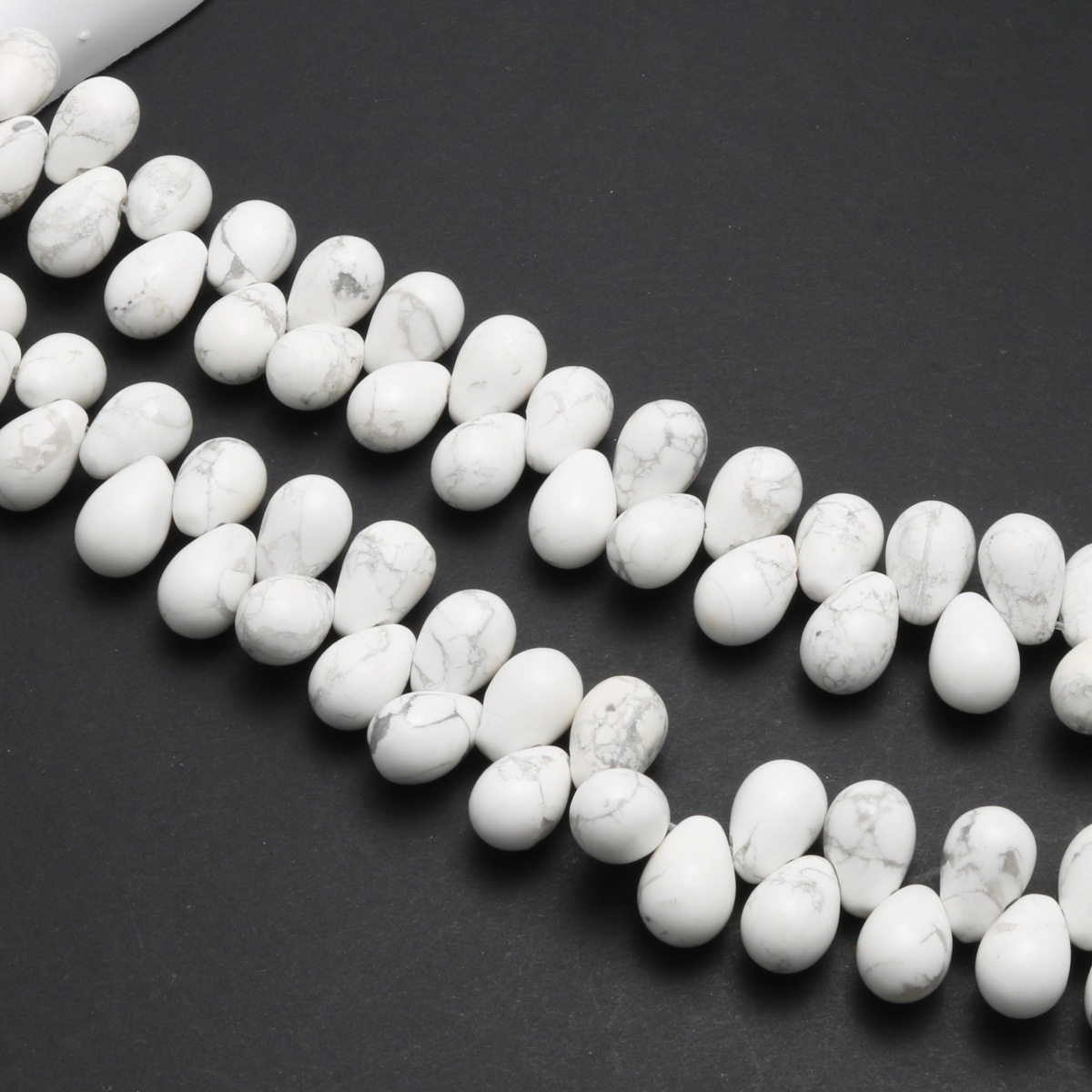 synthetic White Turquoise 10*16mm/28pcs