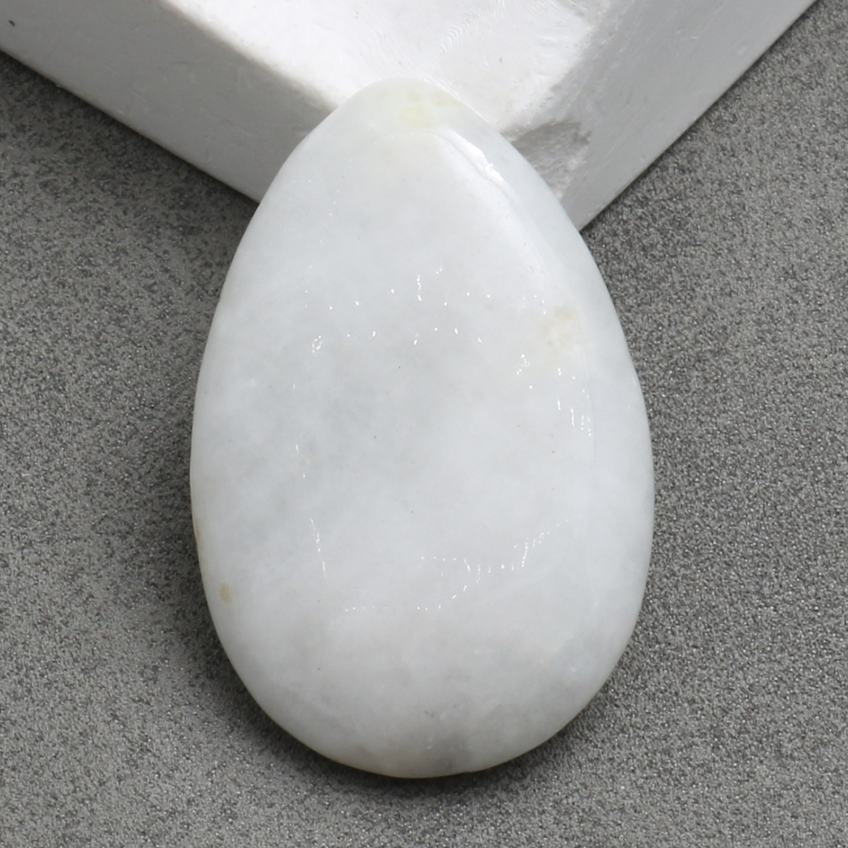 white 25*16*5.5mm