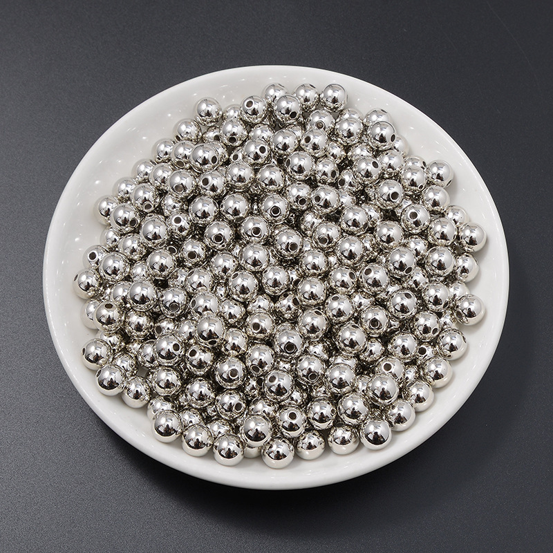 3:White k silver