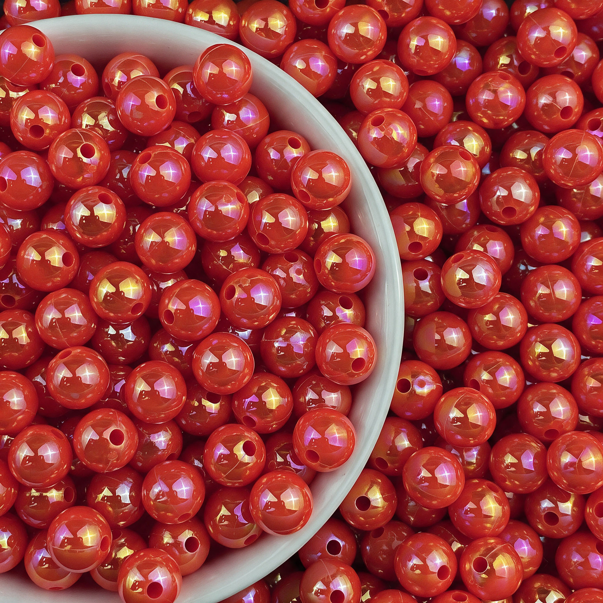 Iridescent Red 6mm (4500pcs , hole about 1.65mm)