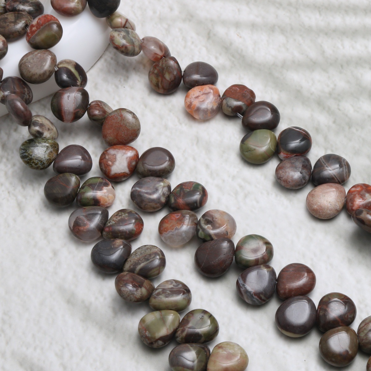 13:Picture Agate