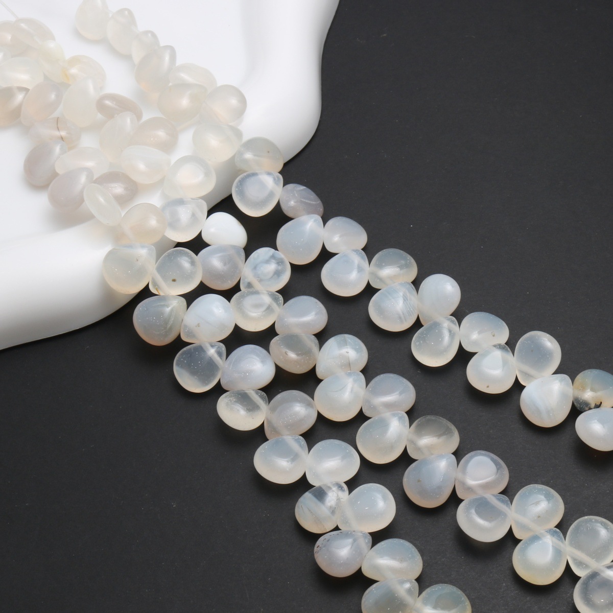 white agate 10*12mm/31pcs