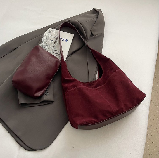 Wine red