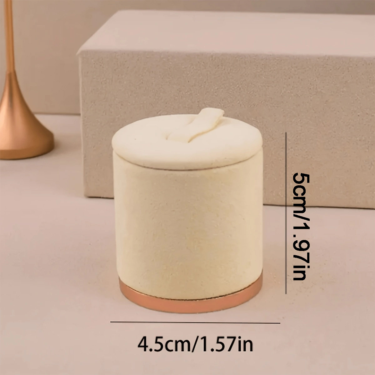 Rice velvet small short ring holder