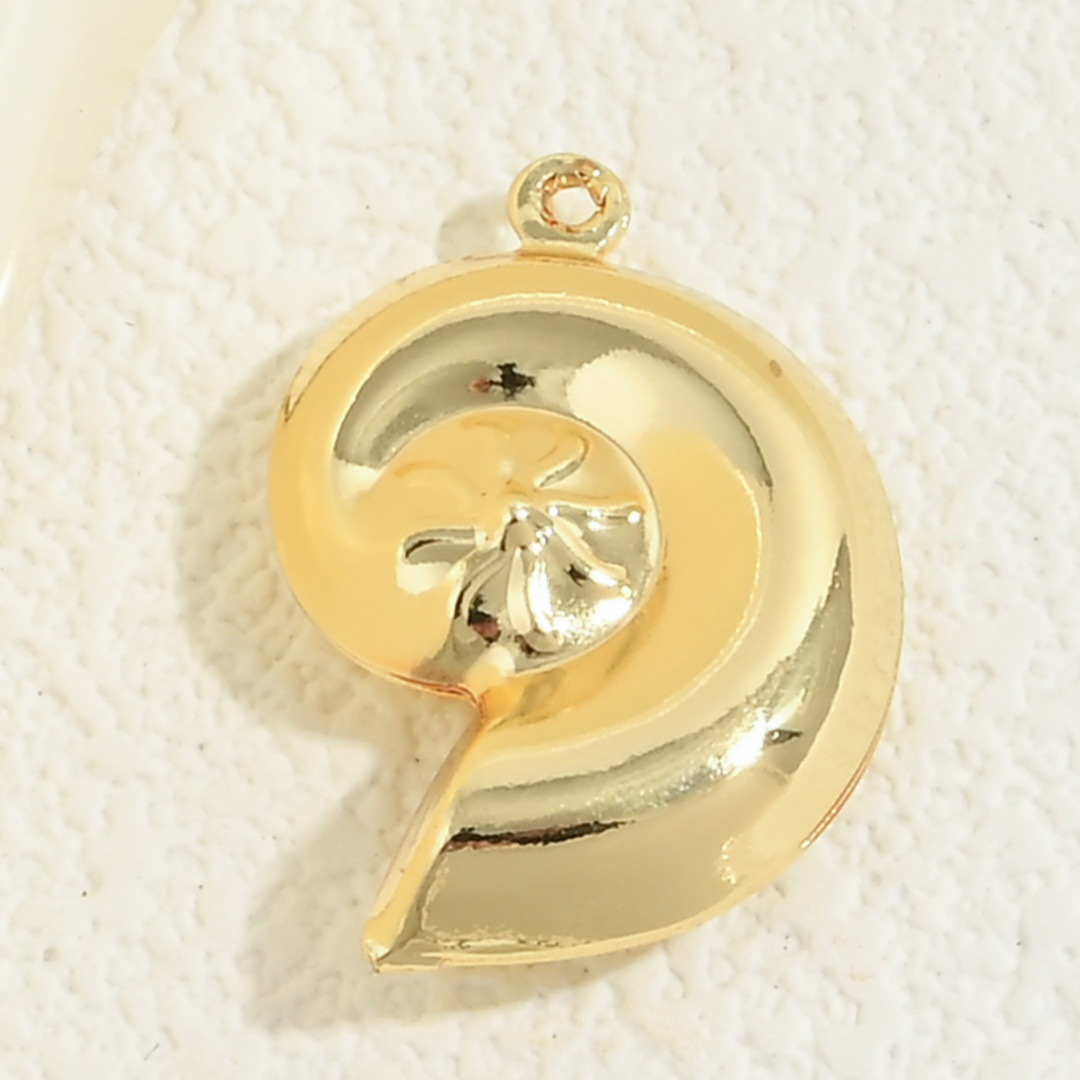 VD2499 golden conch