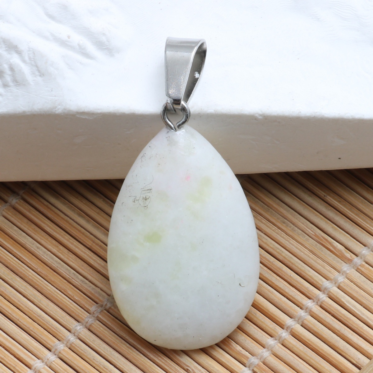 white 24*16*6mm