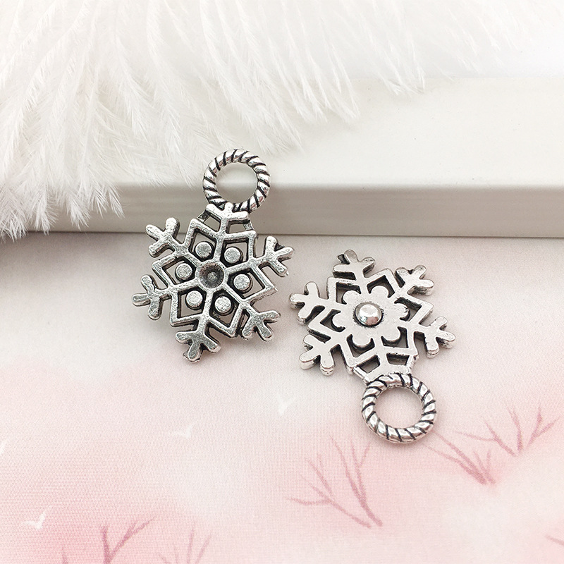 6:1 ancient silver snowflake 15x20mm-8388