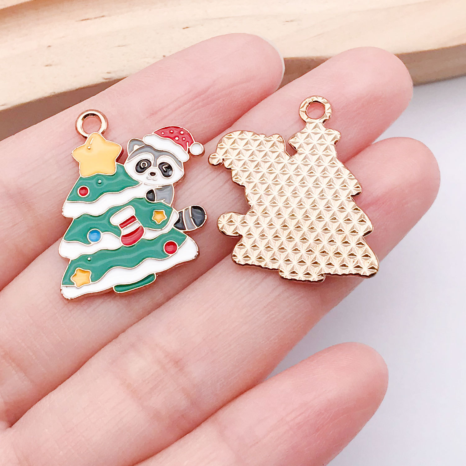 8:1 green christmas tree raccoon 25x22mm-1.75g-25271