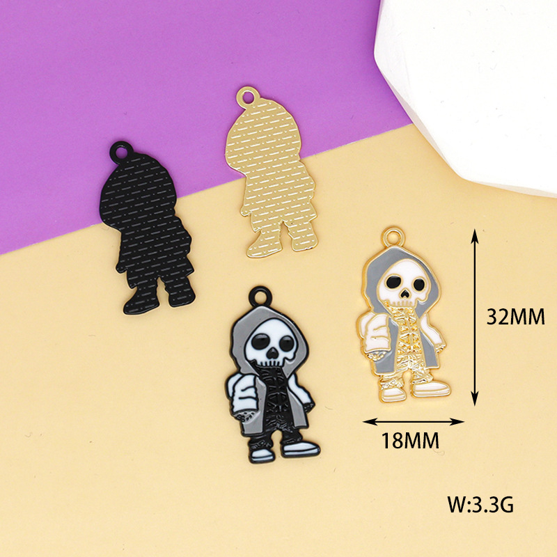 9 Grey Hat Skeleton Gold