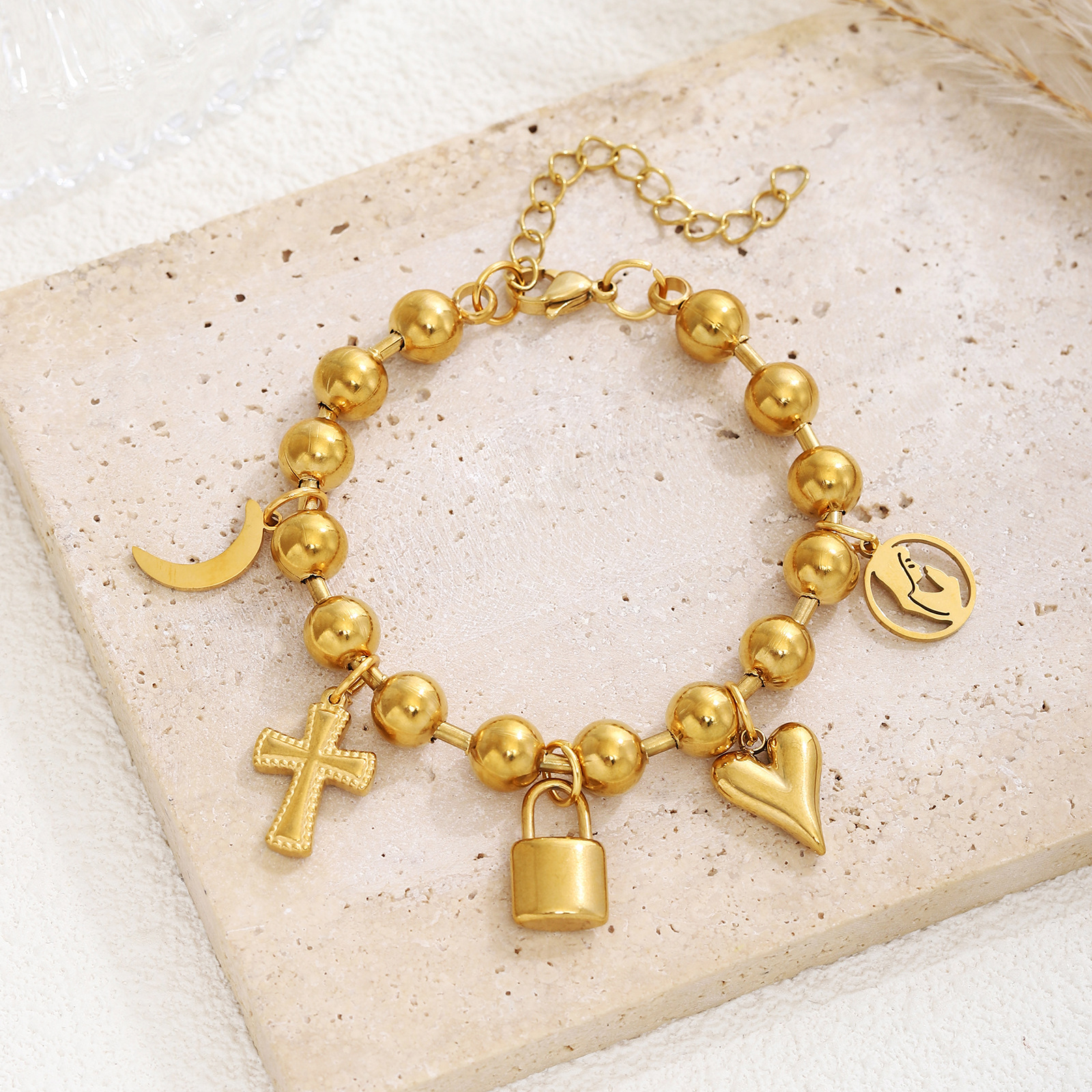 1:Gold