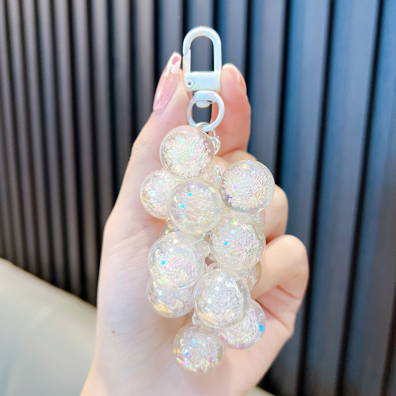 24:Grape keychain-white