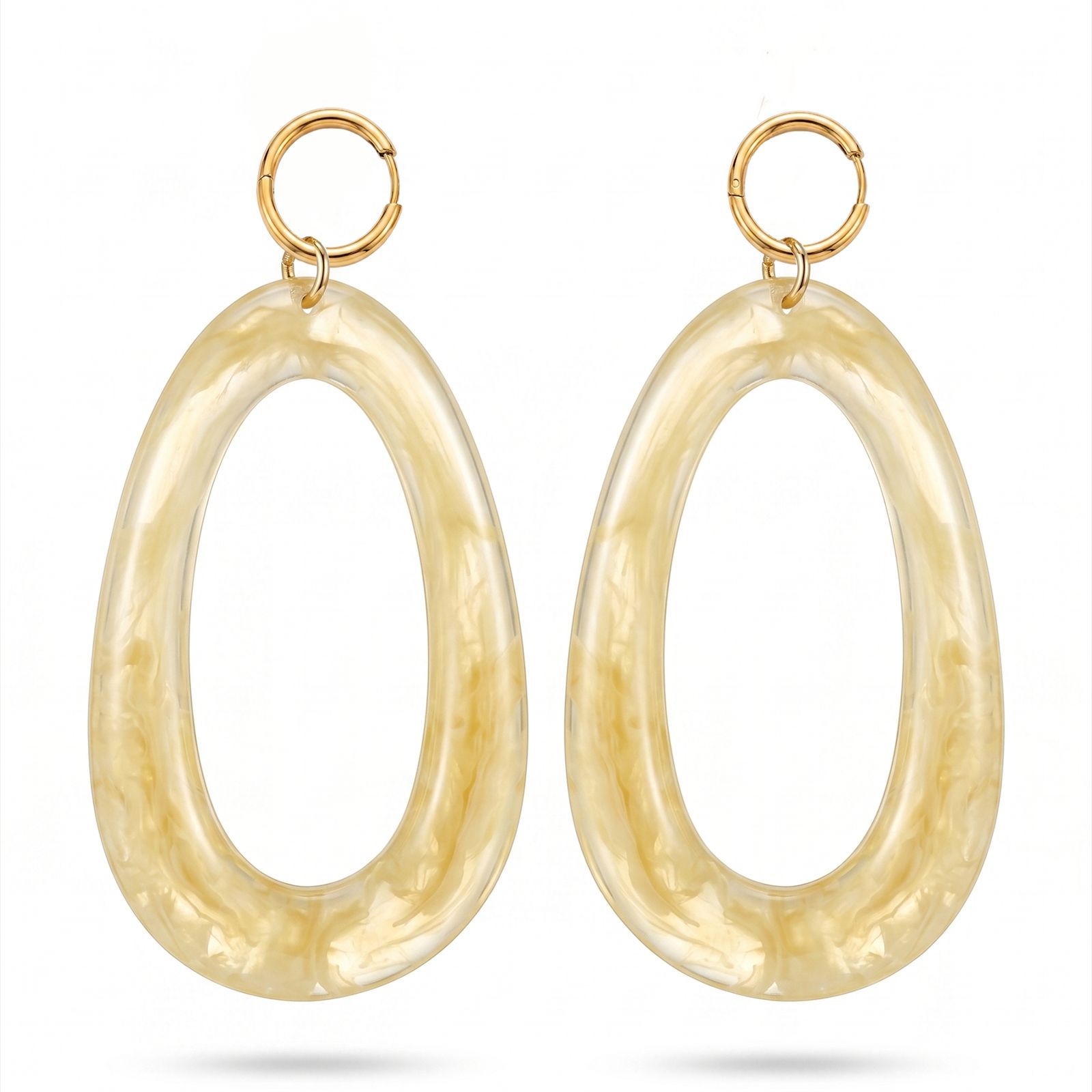 Transparent geometric earrings