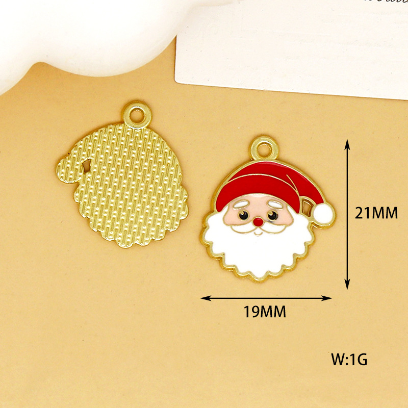 11 Santa Claus L