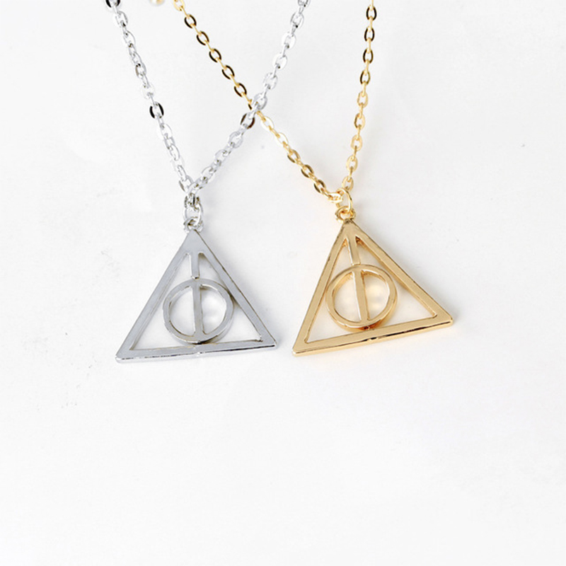 Deathly hallows necklace (random color)