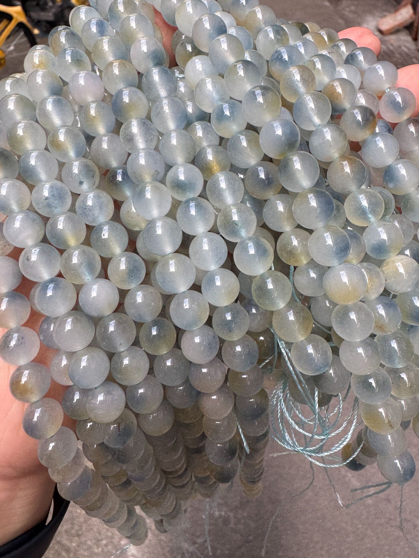 Yellow and blue chalcedony with floral patterns 6M