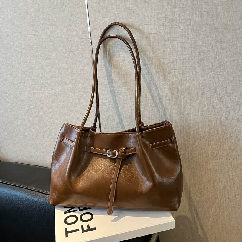 Glossy brown