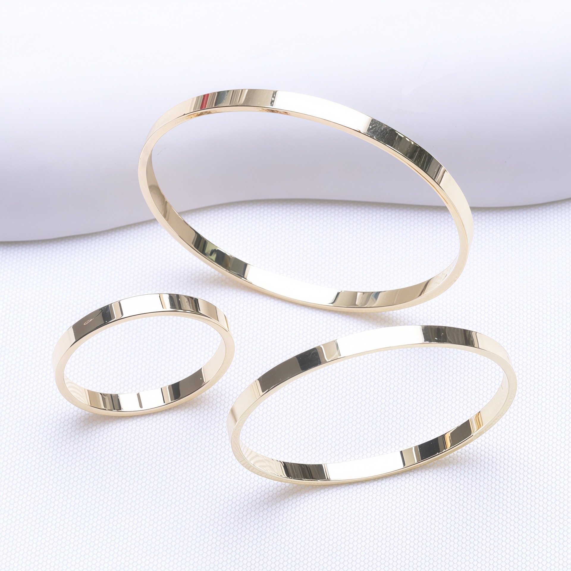 14k gold Outer diameter 16mm