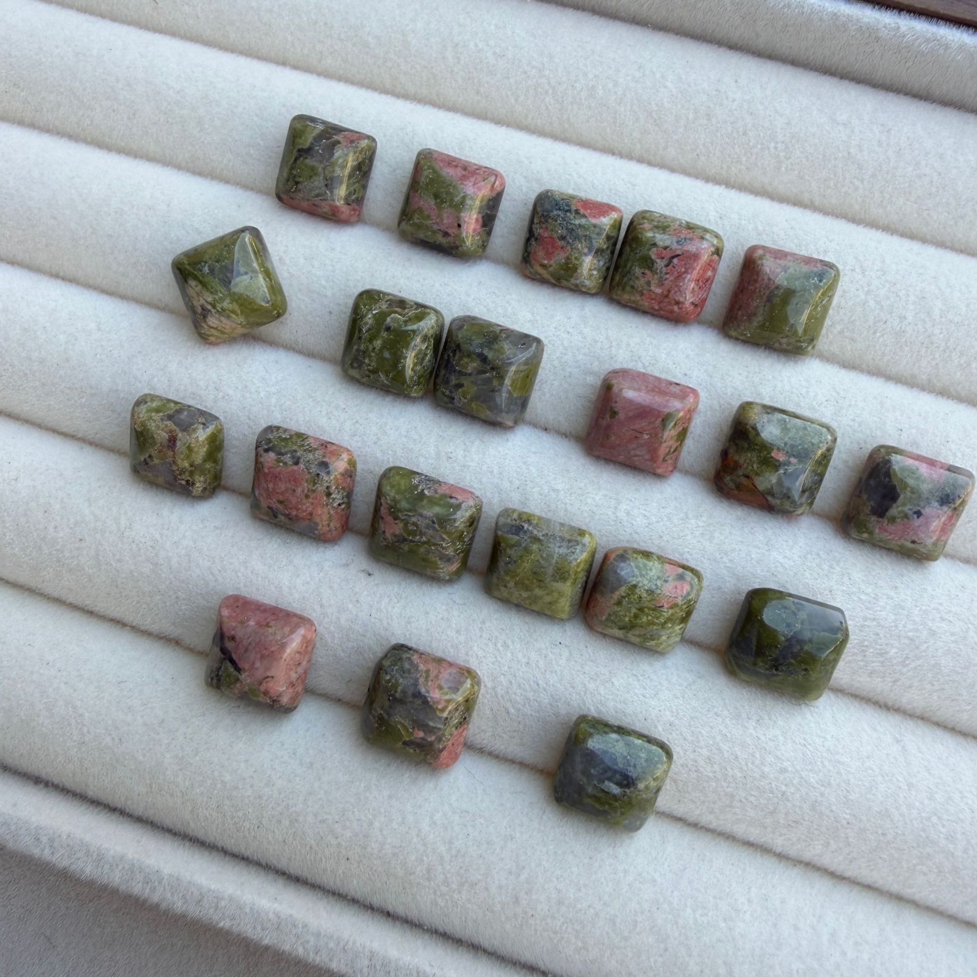 9:Floral green stone