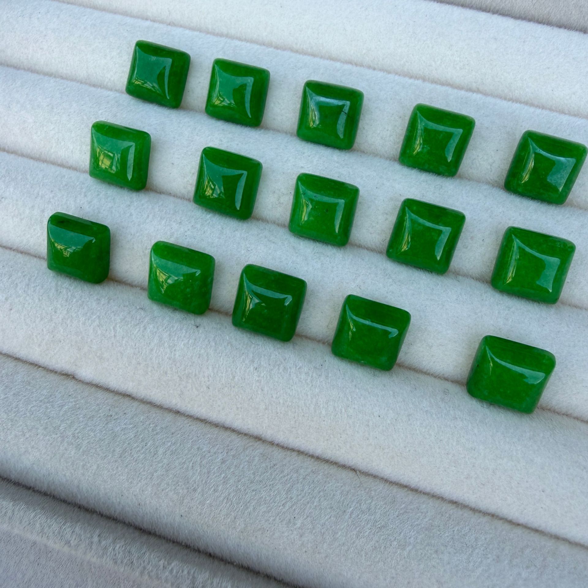 16:Malay jade