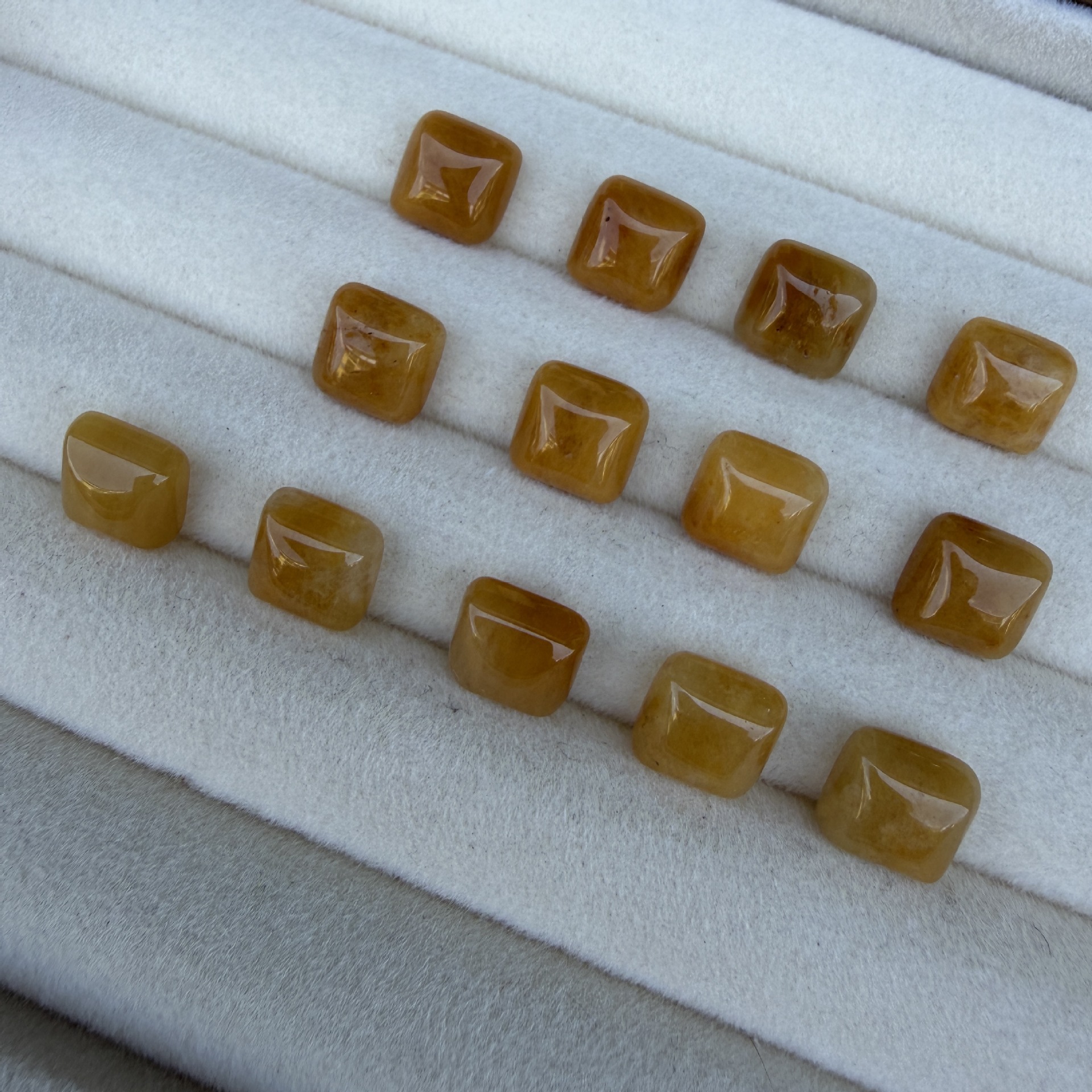 17:Topaz