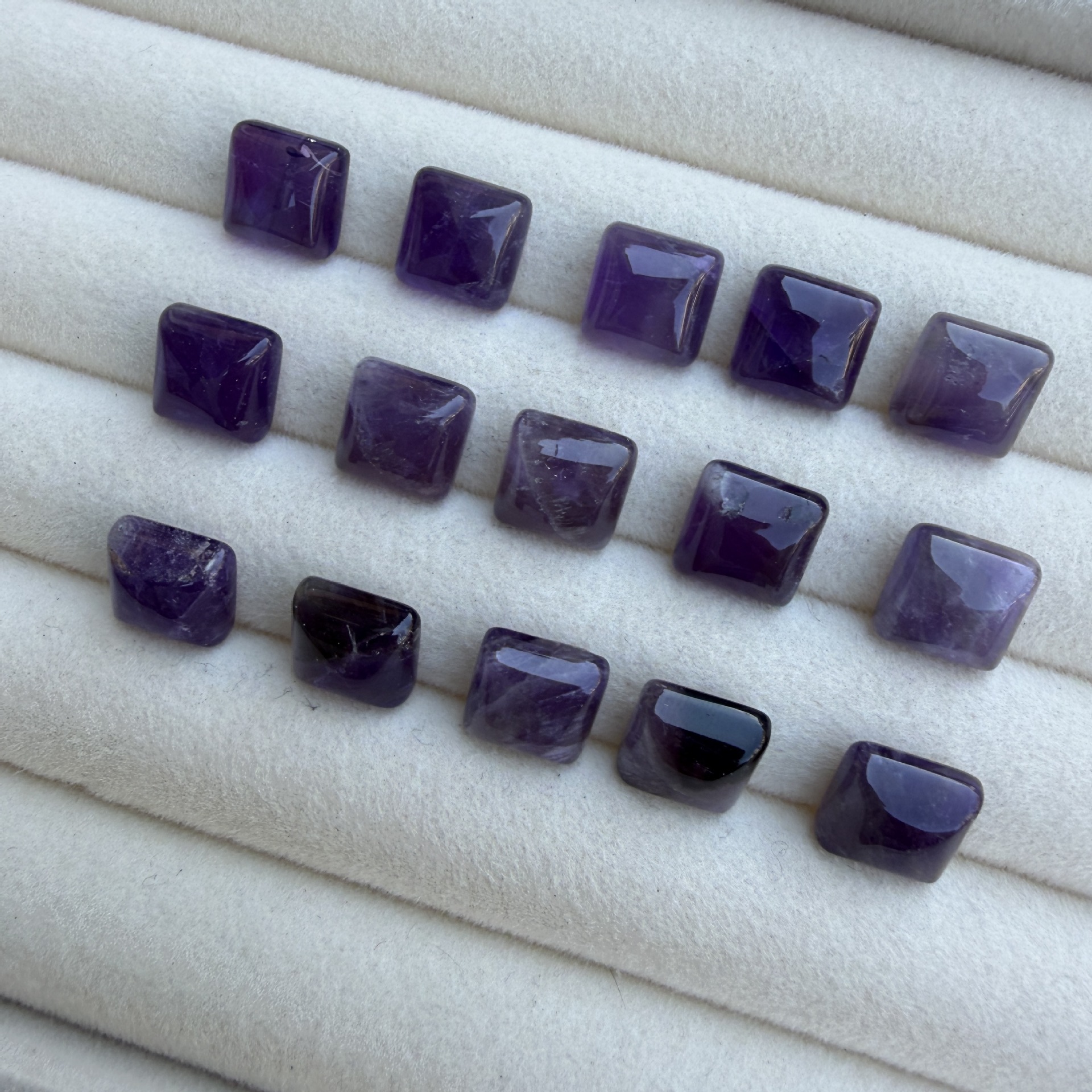 25:Amethyst