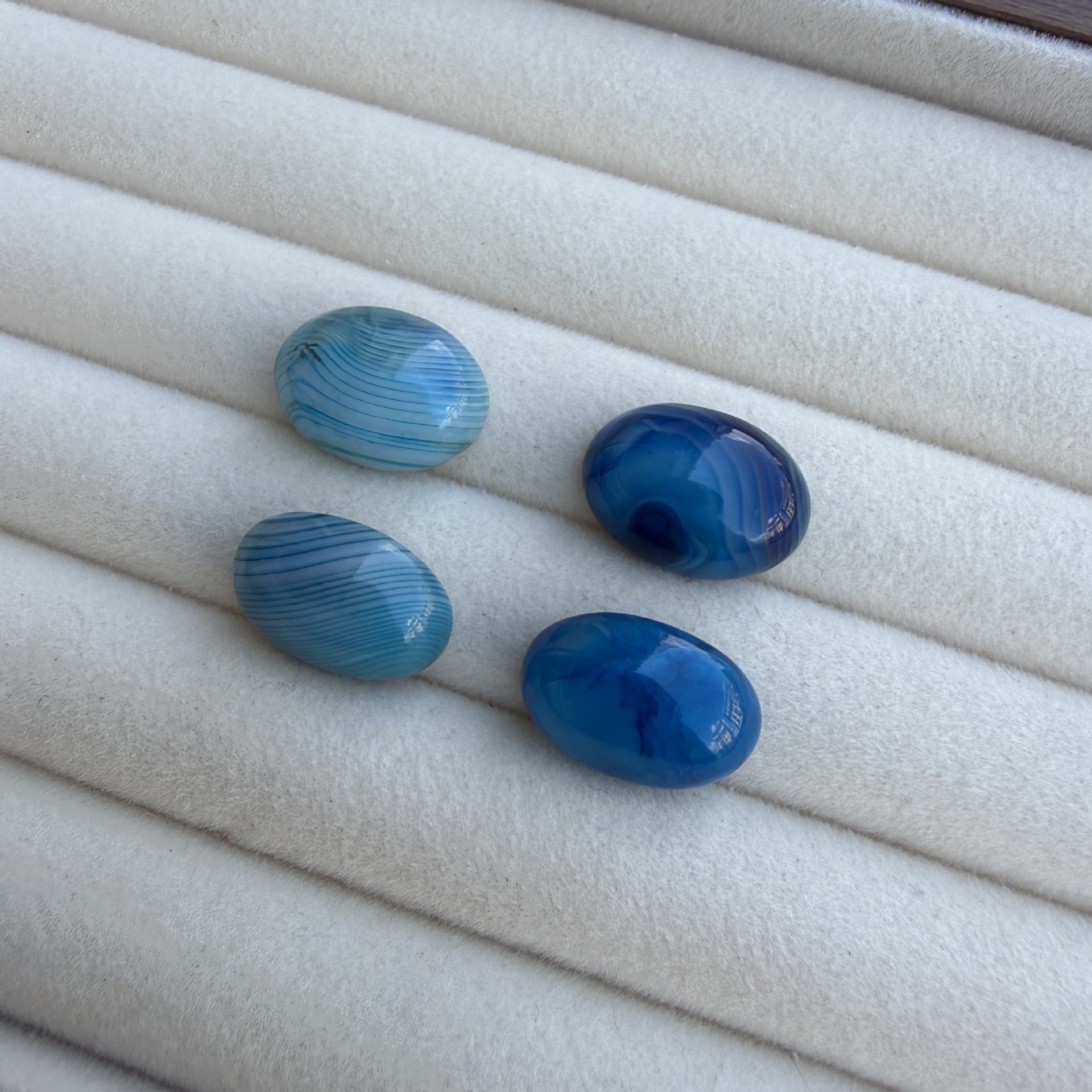 Light blue agate 13x18mm