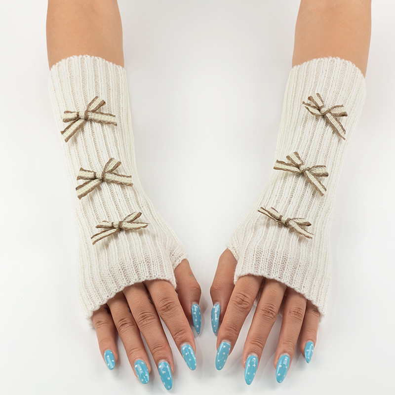 White and white knot