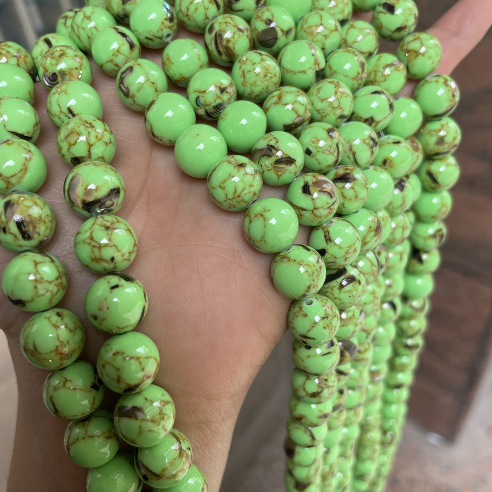 11:Green