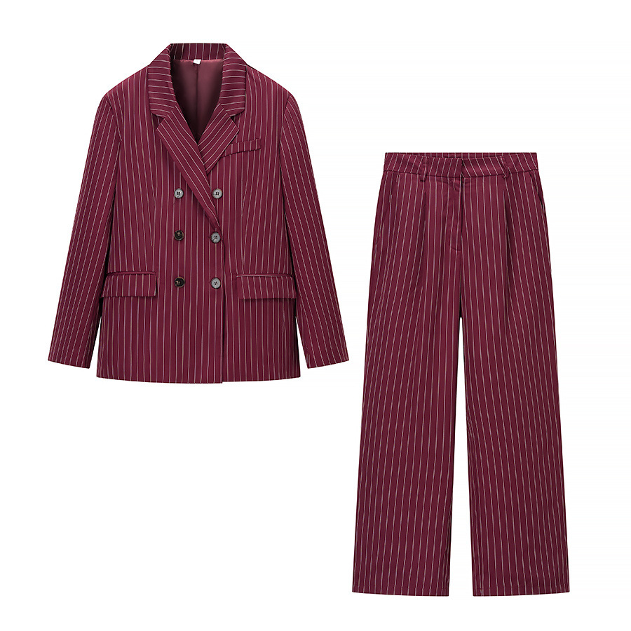 Wine red suit