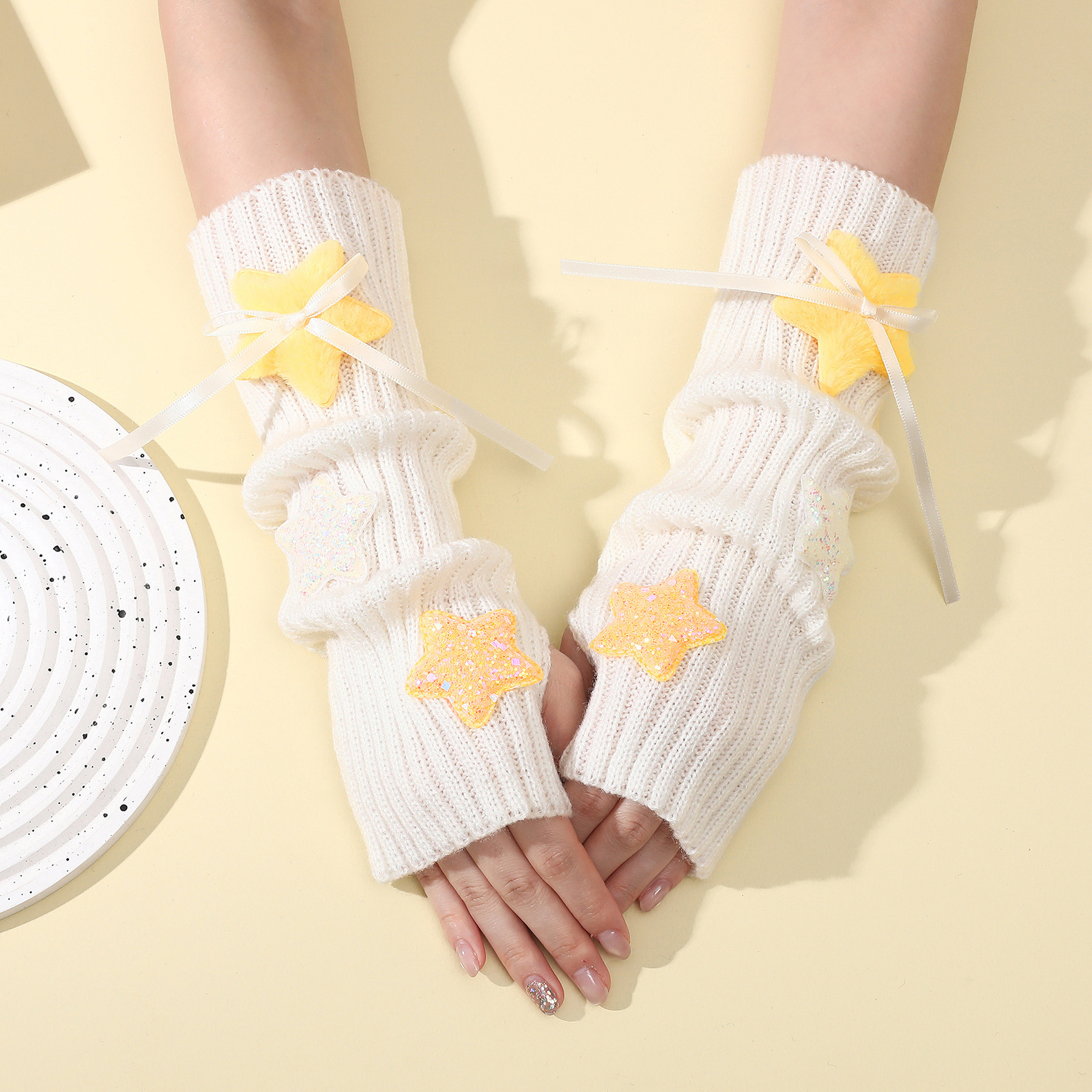 Yellow [white]